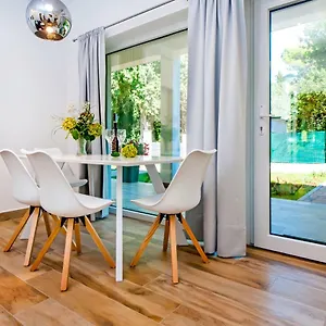  Apartment Brajkovic